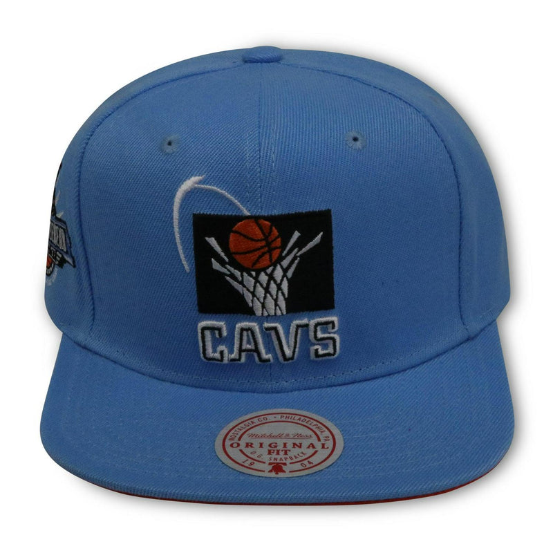 Mitchell And Ness CLEVELAND CAVALIERS '97 ASG SKY BLUE ORANGE Patch Snapback Hat