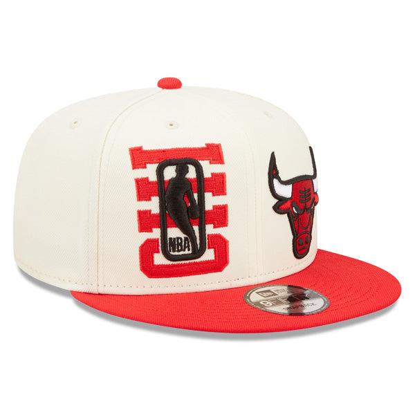 New Era Chicago Bulls '22 Cream Red White Black Gray 9Fifty 950 Patch Snapback