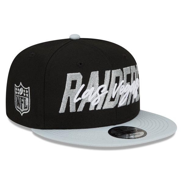 New Era Las Vegas Oakland LA Raiders '22 Gray White 9Fifty 950 Patch Snapback