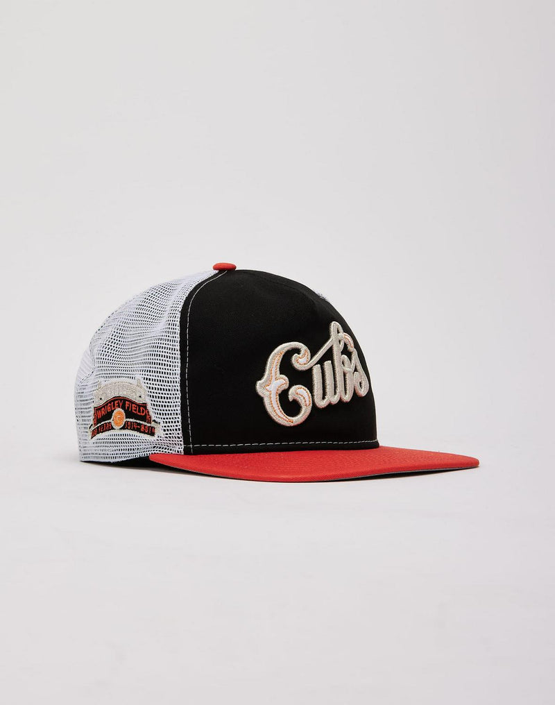 New Era Chicago Cubs Golfer Trucker White Mesh Black Red The Golfer Snapback Hat