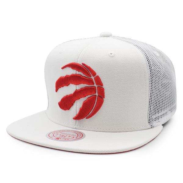 Mitchell And Ness Toronto Raptors NBA COOL DOWN Trucker Mesh White Red Snapback