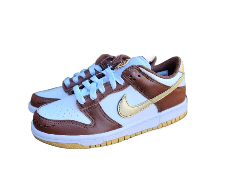 Kids Nike Dunk Low GS PIRATE BOOTY Metallic Gold White Brown HM3725-171 Sneaker