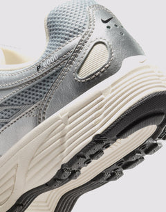 Nike P-6000 Grade-School