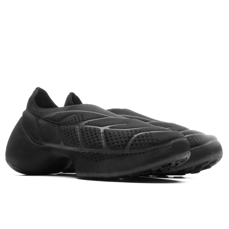 TK-360 plus Sneakers - Black