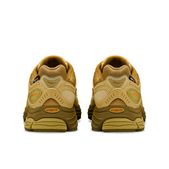 Starcow X Saucony Progrid Omni 9 "Armor"