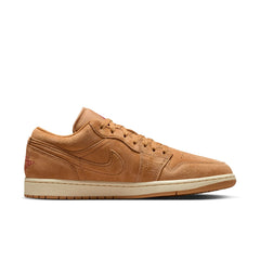 Air Jordan 1 Low SE (Flax/Flax/Varsity Red/Muslin)