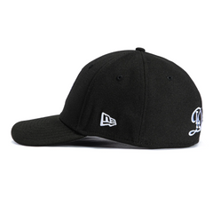 New Era 39Thirty Los Angeles Dodgers Script Stretch Fitted Hat - Black, White