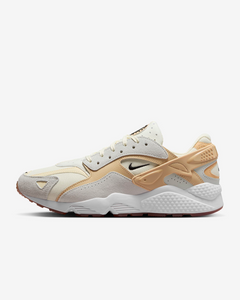 Nike Air Huarache Runner Coconut Milk/Sesame/Light Silver/Black DZ3306-104