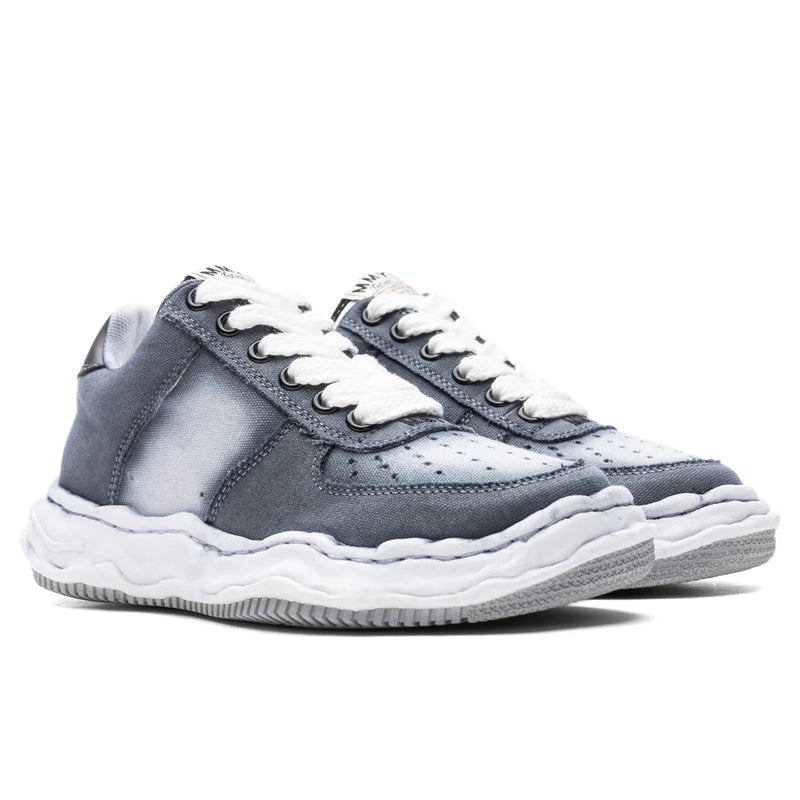 Wayne Low Top Sneakers - Black