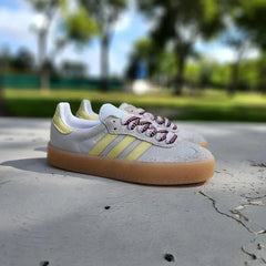 W adidas Samba