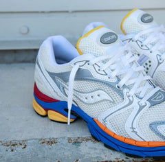 Mens Saucony Progrid Triumph 4 Galaxy (White/Multi)