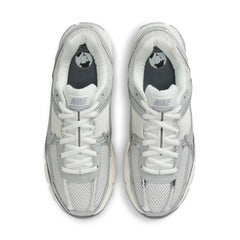Nike Zoom Vomero 5 (Summit White/Metallic Silver)