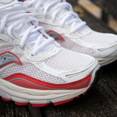 Mens Saucony Progrid Omni 9 (Ivory/Coral)