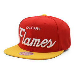 Calgary Flames Mitchell & Ness NHL VINTAGE SCRIPT Snapback Adjustable Hat -Red/Yellow