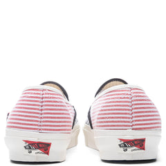 Premium Slip on Style 48 - Black/Goji Berry