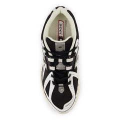New Balance 1906 - White / Black