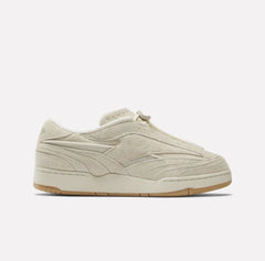 Reebok Chukwu Abuo (Chalk/Mint/Gum)