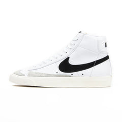 WMNS Nike Blazer Mid ‘77 White Black Sail Sneaker Shoe Trainer