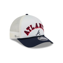 Atlanta Braves Chrome Arch 9FORTY M-Crown A-Frame Trucker Hat