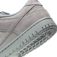 Nike Dunk Low Retro SE (Wolf Grey/Wolf Grey)