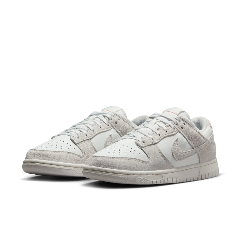 W Nike Dunk Low 