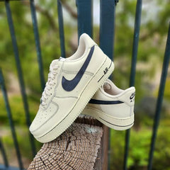Nike Air Force 1 '07 LV8