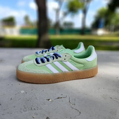 W adidas Samba