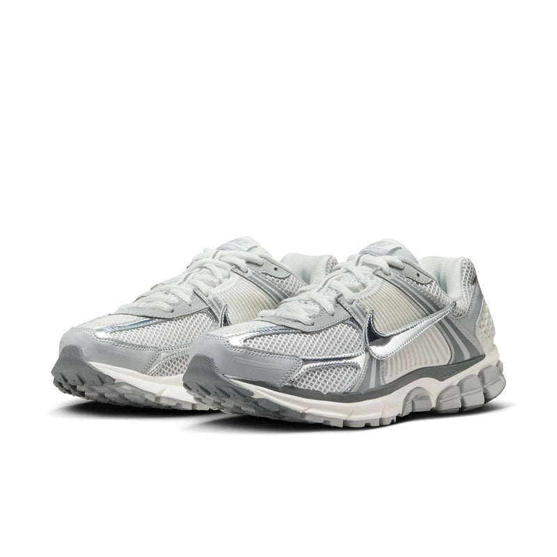Nike Zoom Vomero 5 (Summit White/Metallic Silver)