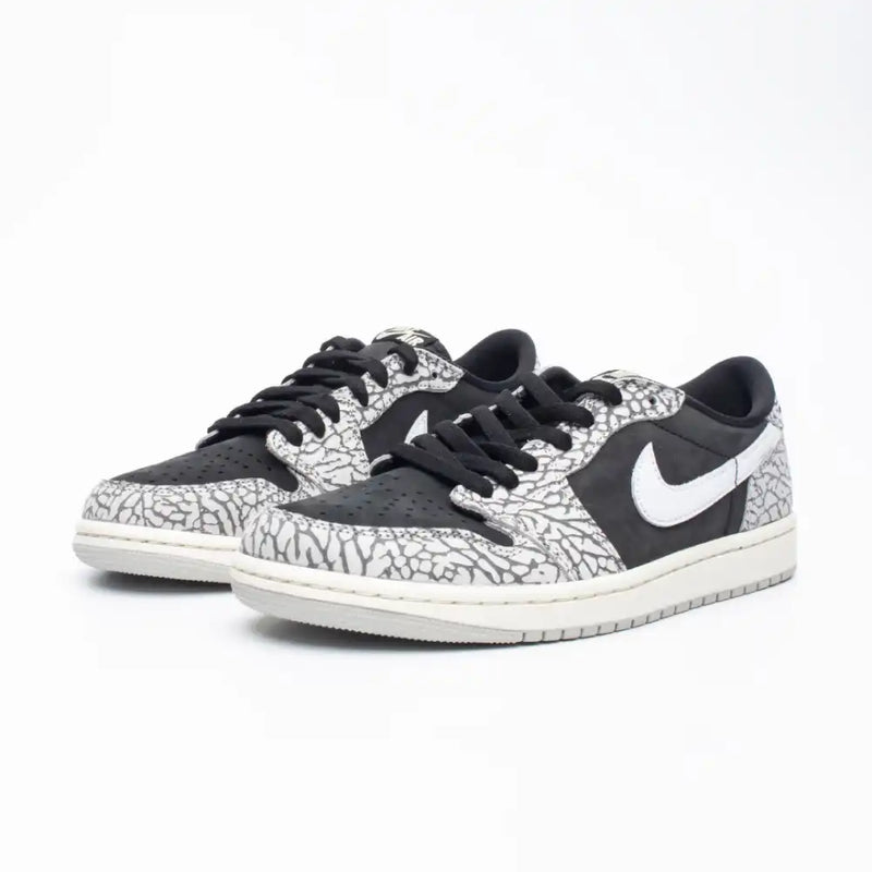 Nike AIR JORDAN RETRO 1 LOW OG CEMENT Grey Black White CZ0790-001 Sneaker Shoe