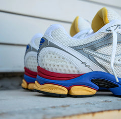 Mens Saucony Progrid Triumph 4 Galaxy (White/Multi)