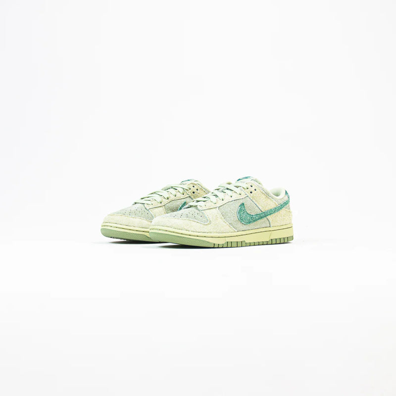 WMNS Nike Dunk Low Olive Aura Bicoastal Oil Green HJ7291-371 Sneaker Shoe Trainer
