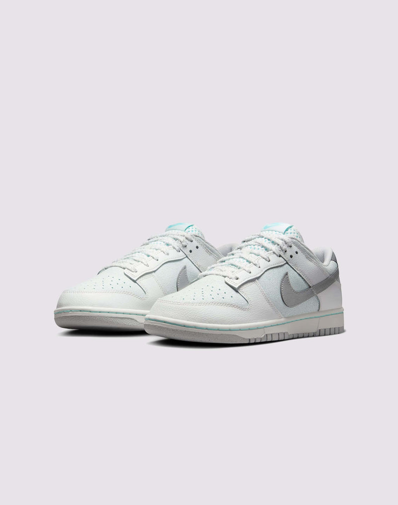Nike Dunk Low Retro