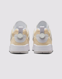 Jordan Spizike Low