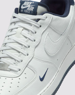 Nike Air Force 1 '07 LV8