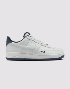 Nike Air Force 1 '07 LV8