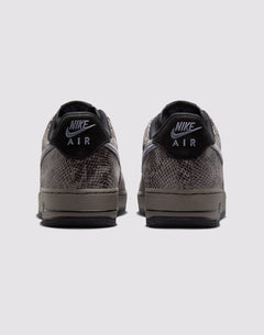 Nike Air Force 1 '07 LV8