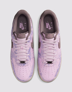 Nike Air Force 1 '07 LV8