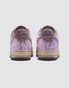Nike Air Force 1 '07 LV8