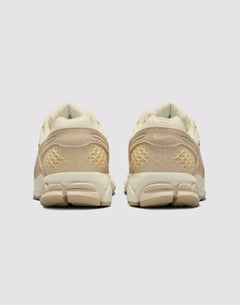 Nike Zoom Vomero 5 "Beach/Sail/Lt Khaki/Pale Ivory"