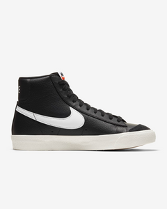 Nike Blazer Mid '77 Vintage Black/Sail/Sail BQ6806-002