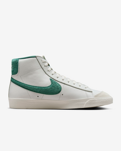 Nike Blazer Mid '77 Premium Summit White/Phantom/Light Pumice/Bicoastal