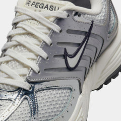 Wmns Nike Air Pegasus 2K5 Photon Dust Chrome Grey Sail White HJ7310-025 Sneaker