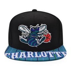 Mitchell And Ness Charlotte Hornets SWINGMAN POP Black White Blue Patch Snapback