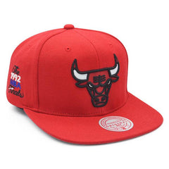 Mitchell And Ness Chicago Bulls 1992 NBA Finals Red White Patch Snapback Cap Hat
