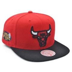 Mitchell And Ness Chicago Bulls '97 NBA Finals Red Black White Patch Snapback