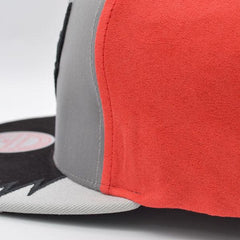 Mitchell And Ness Chicago Bulls Reflective Gray Black White Peach Patch Snapback