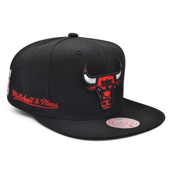 Mitchell And Ness Chicago Bulls CITY LOVE Black Red White Patch Snapback Cap Hat