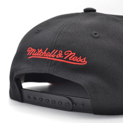 Mitchell And Ness Chicago Bulls SWINGMAN POP Black Red White Patch Snapback Hat