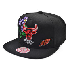 Mitchell And Ness Chicago Bulls FLOWER TIME Black Red Gray Patch Snapback Hat