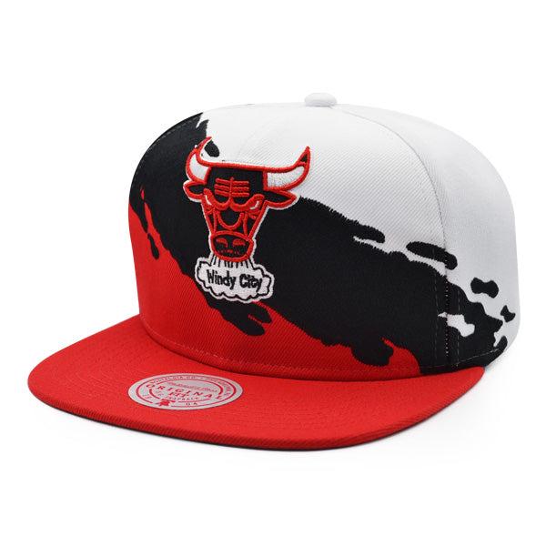 Mitchell And Ness Chicago Bulls PAINTBRUSH Red Black White Green Patch Snapback